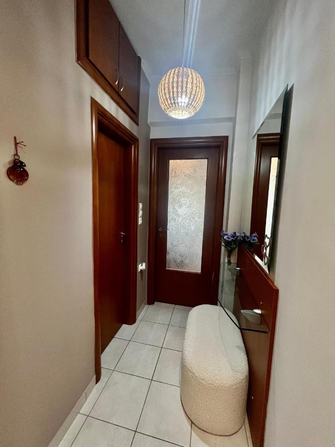 Elegant Downtown Retreat Apartment Kalamata Exterior photo